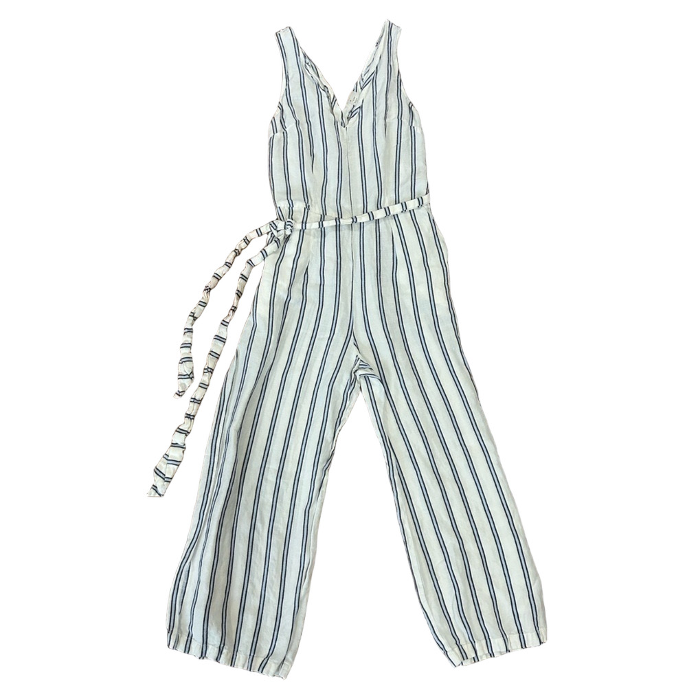 Universal Thread Linen Blend White Pinstripe Jump Suit Women’s size Small